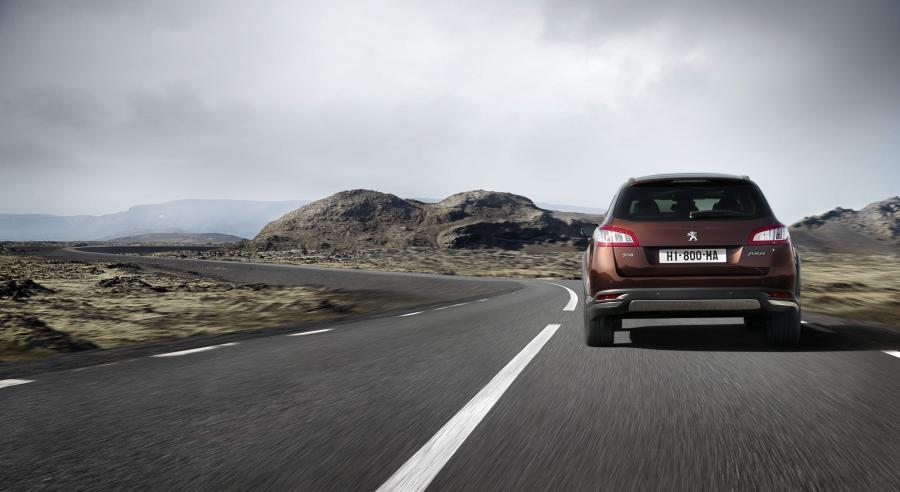  Peugeot 508 RXH 2012 года  (фото 48 из 93)